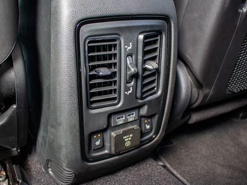 Used 2021 Dodge Durango SRT Hellcat w/ Technology Group image 36