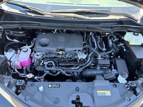 Certified 2026 Toyota Sienna XLE image 7