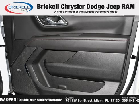 Used 2023 Chevrolet Suburban RST RWD image 14