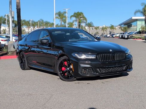 Used 2023 BMW 540i w/ M Sport Package image 2