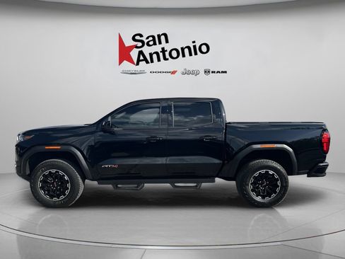 Used 2026 GMC Canyon AT4 w/ AT4 Premium Package AWD/4WD image 9