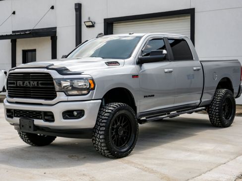 Used 2020 RAM 2500 Lone Star w/ Night Edition AWD/4WD image 1
