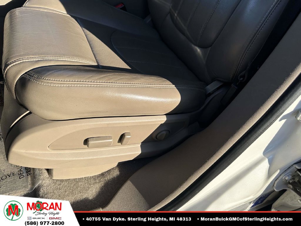 Certified 2013 GMC Acadia Denali AWD/4WD image 20