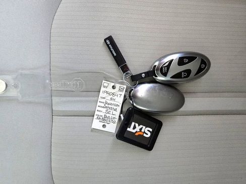Used 2024 Hyundai Sonata SEL FWD image 31