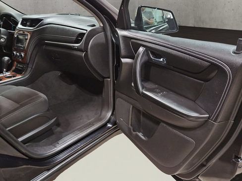 Used 2013 Chevrolet Traverse LT w/ All-Star Edition AWD/4WD image 19