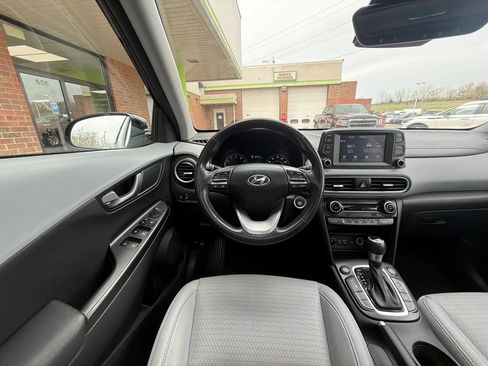 Used 2021 Hyundai Kona Limited w/ Cargo Package image 22