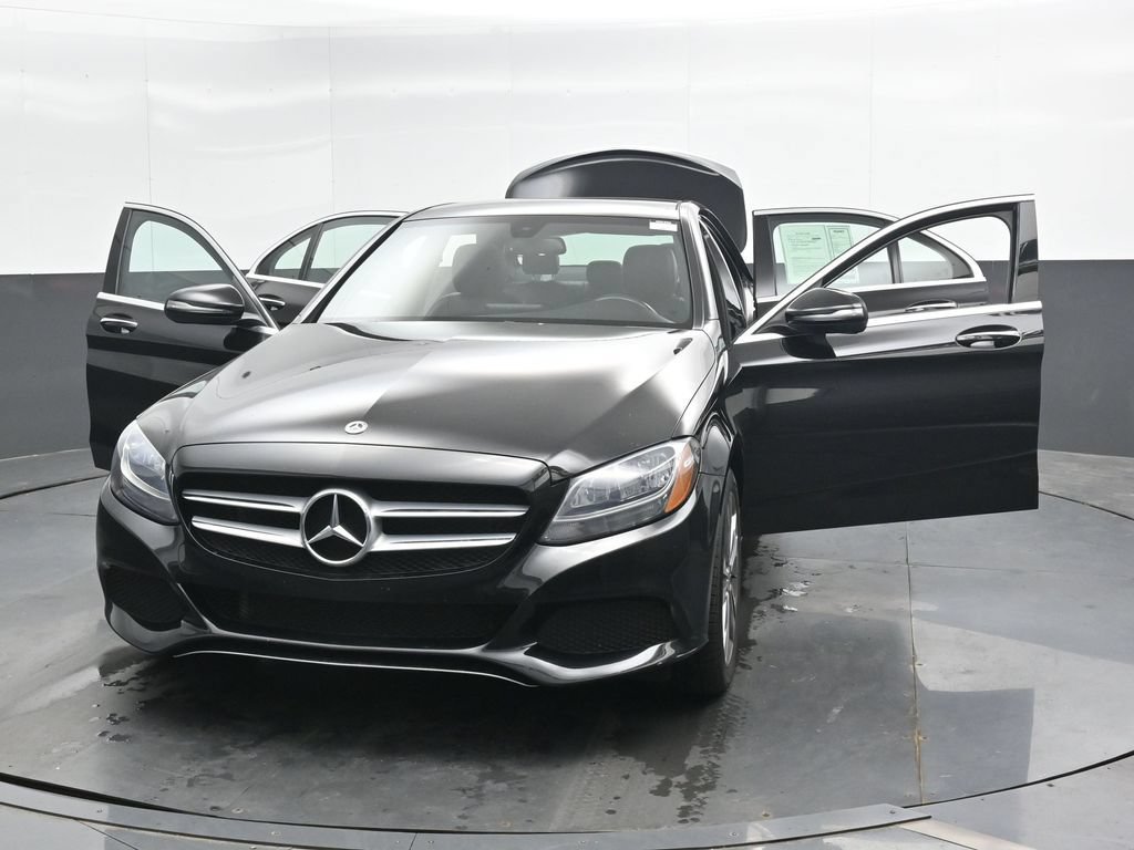 Used 2018 Mercedes-Benz C 300 4MATIC Sedan image 48