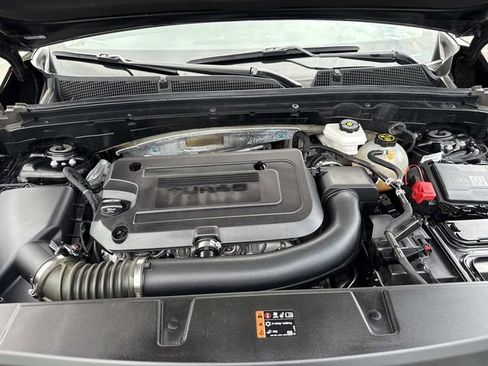 Used 2023 Buick Envision Essence w/ Sport Touring Package image 15