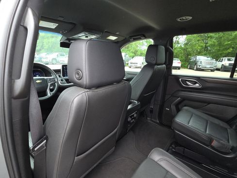 Used 2024 Chevrolet Tahoe LT AWD/4WD image 27