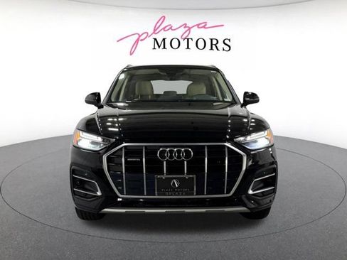 Certified 2023 Audi Q5 Premium w/ Convenience Package AWD/4WD image 2