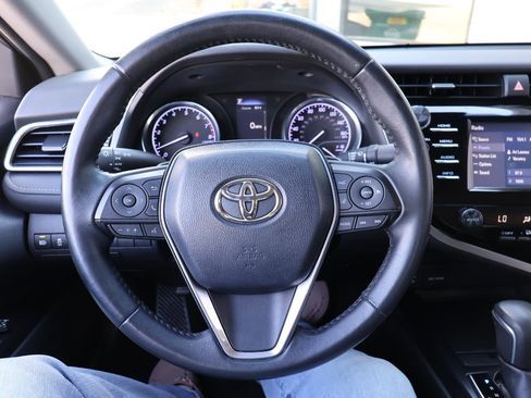 Used 2018 Toyota Camry SE w/ Convenience Package image 26