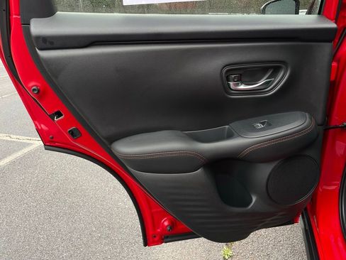 Certified 2025 Honda HR-V Sport image 37