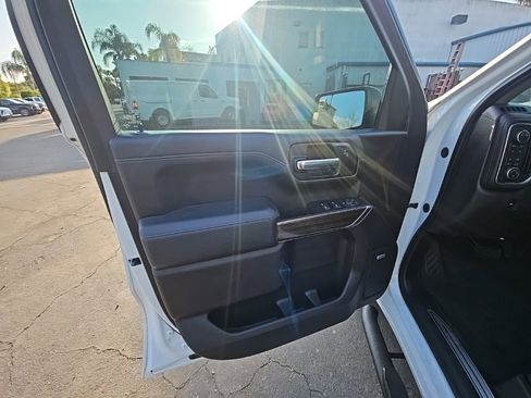 Used 2020 Chevrolet Silverado 1500 RST w/ All-Star Edition image 17