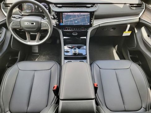 New 2026 Jeep Grand Cherokee L Limited AWD/4WD image 26