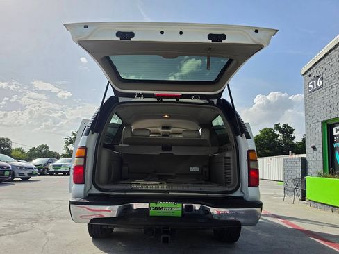 Used 2002 Chevrolet Suburban LS RWD image 28