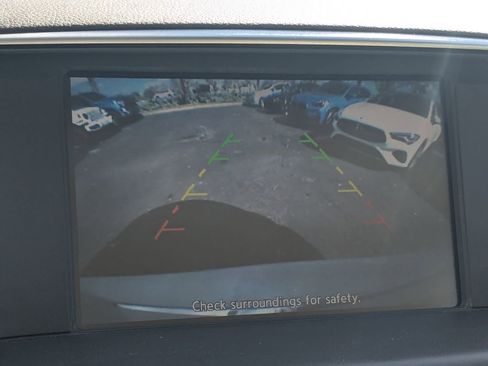 Used 2011 INFINITI M37 x w/ Deluxe Touring Pkg image 10