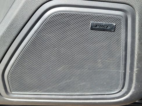 Used 2024 Porsche Macan image 24