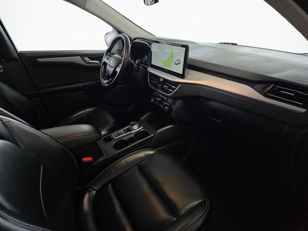 Used 2024 Ford Escape Platinum AWD/4WD image 44