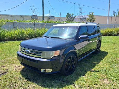 Used 2009 Ford Flex SEL FWD image 2