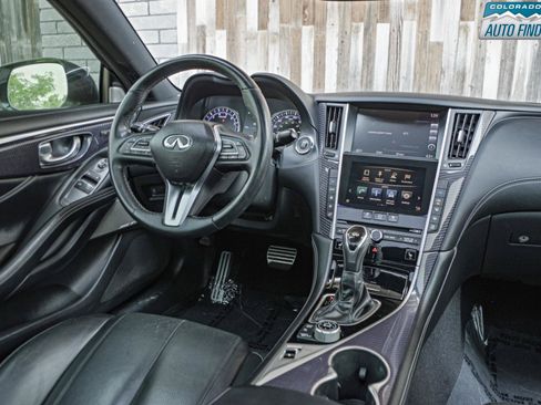 Used 2017 INFINITI Q60 Red Sport 400 AWD/4WD image 15