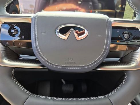 New 2026 INFINITI QX80 4WD w/ Sport Exterior Package image 33