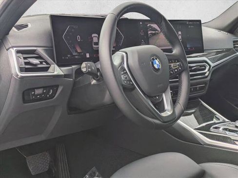 Used 2023 BMW 330i Sedan w/ Premium Package image 10