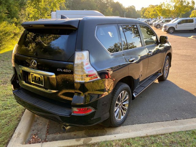 Used 2023 Lexus GX 460 Luxury w/ Accessory Package AWD/4WD image 33