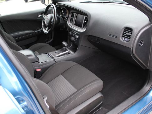 Used 2022 Dodge Charger GT w/ Blacktop Package image 25