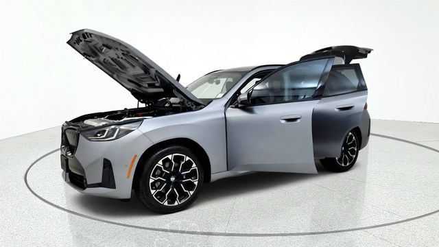 Used 2025 BMW X3 xDrive30i w/ Premium Package AWD/4WD image 14