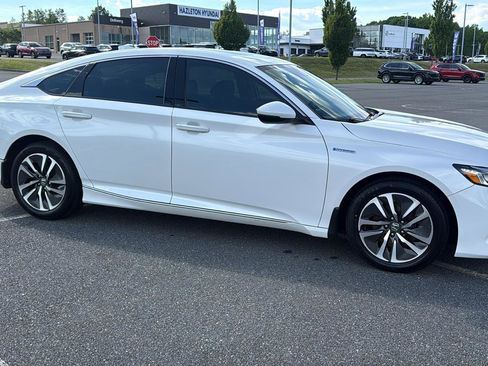 Used 2022 Honda Accord EX-L image 3