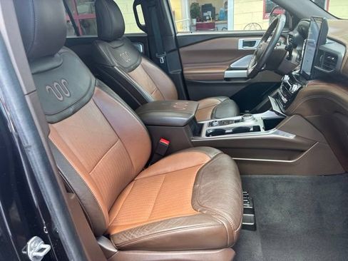 Used 2022 Ford Explorer King Ranch w/ Technology Package AWD/4WD image 18