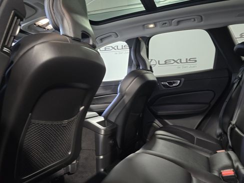 Used 2022 Volvo XC60 T8 Inscription Expression image 26