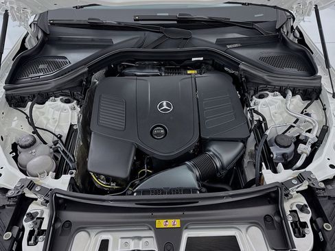 New 2026 Mercedes-Benz GLC 300 image 10