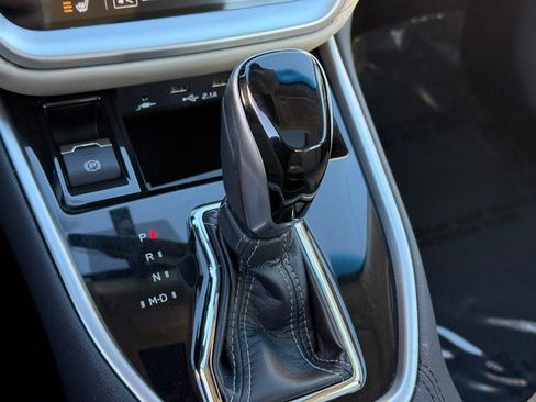 Used 2022 Subaru Legacy Limited image 25