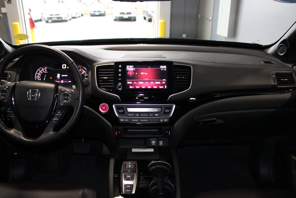 Used 2023 Honda Ridgeline Black Edition image 14