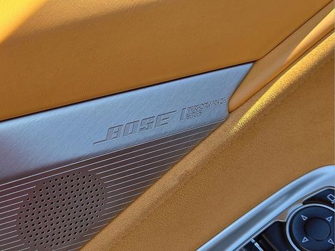 Used 2021 Chevrolet Corvette Stingray Premium Cpe w/ Z51 Performance Package image 25