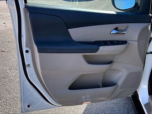 Used 2016 Honda Odyssey EX-L image 21