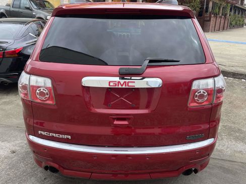 Used 2012 GMC Acadia Denali image 4