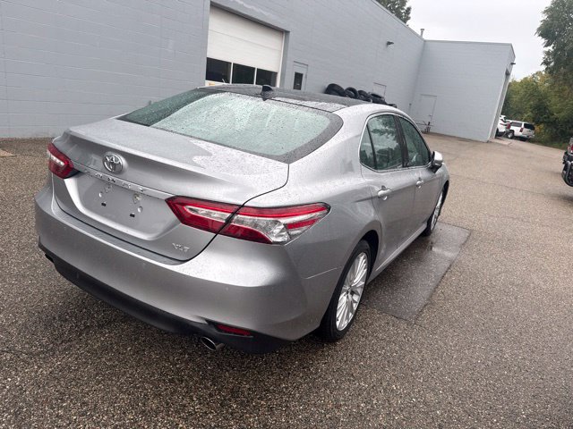 Used 2019 Toyota Camry XLE w/ Driver Assist Package FWD image 5