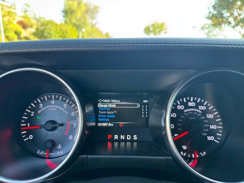 Used 2021 Ford Mustang Coupe RWD image 15