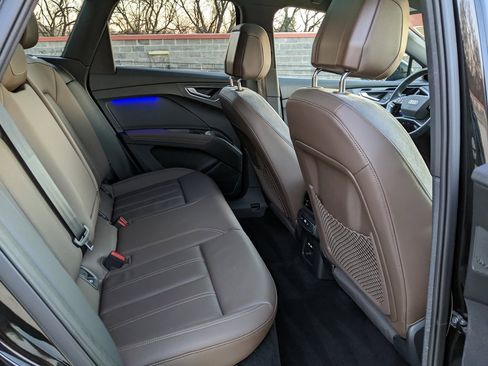 Used 2024 Audi Q4 e-tron Prestige w/ Black Optic Package image 25