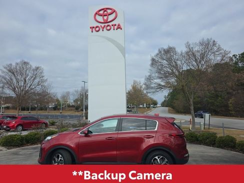 Used 2021 Kia Sportage LX image 4