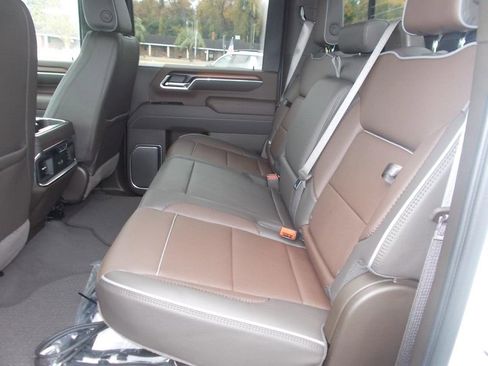 New 2026 GMC Sierra 2500 Denali image 12