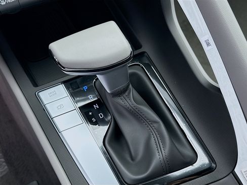 New 2026 Hyundai Elantra Sport image 13