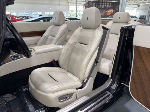 Used 2017 Rolls-Royce Dawn Premium Pkg $350K MSRP image 9