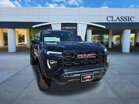 New 2026 GMC Canyon Elevation w/ Convenience Package image 3
