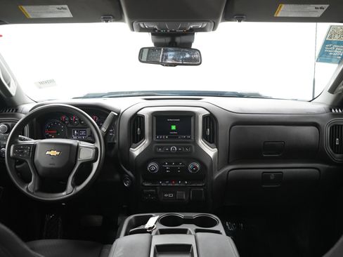 Used 2024 Chevrolet Silverado 2500 Custom w/ Custom Convenience Package AWD/4WD image 16