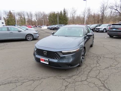 New 2026 Honda Accord SE image 1