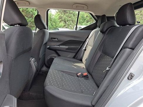 Certified 2024 Nissan Kicks SV FWD image 11