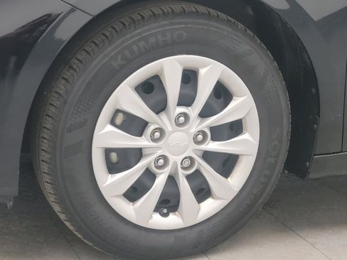 Used 2024 Kia Forte LX image 31